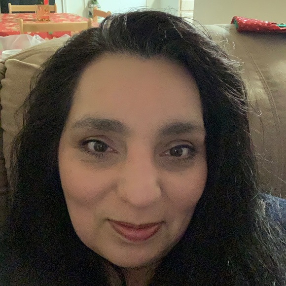 Meet your Posher, Carey - Picture 1 of 1